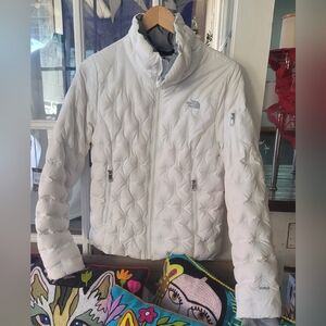 The North Face Women's White Quilted Jacket